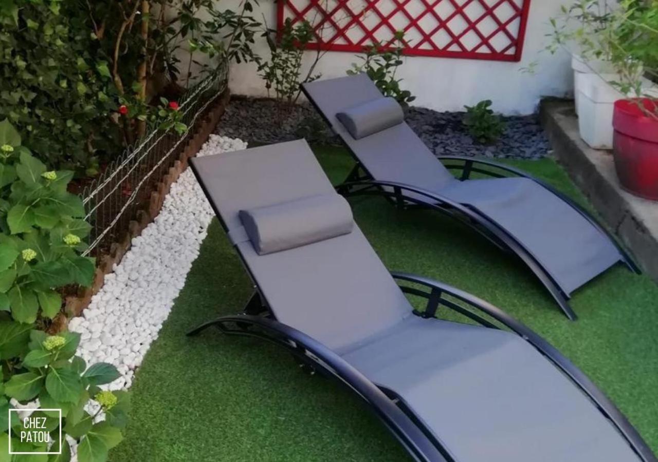 مبيت وإفطار لافال Chez Patou المظهر الخارجي الصورة