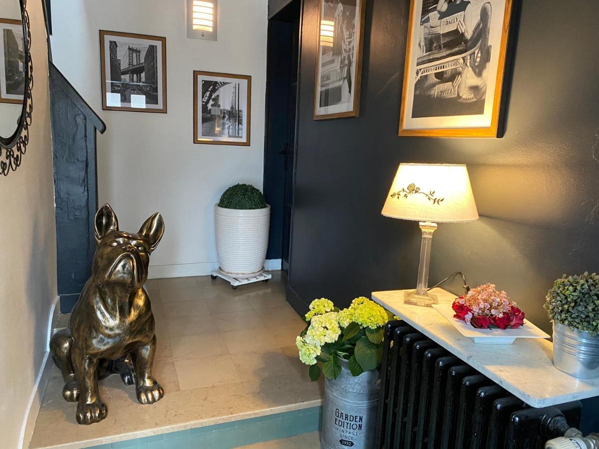 مبيت وإفطار لافال Chez Patou المظهر الخارجي الصورة